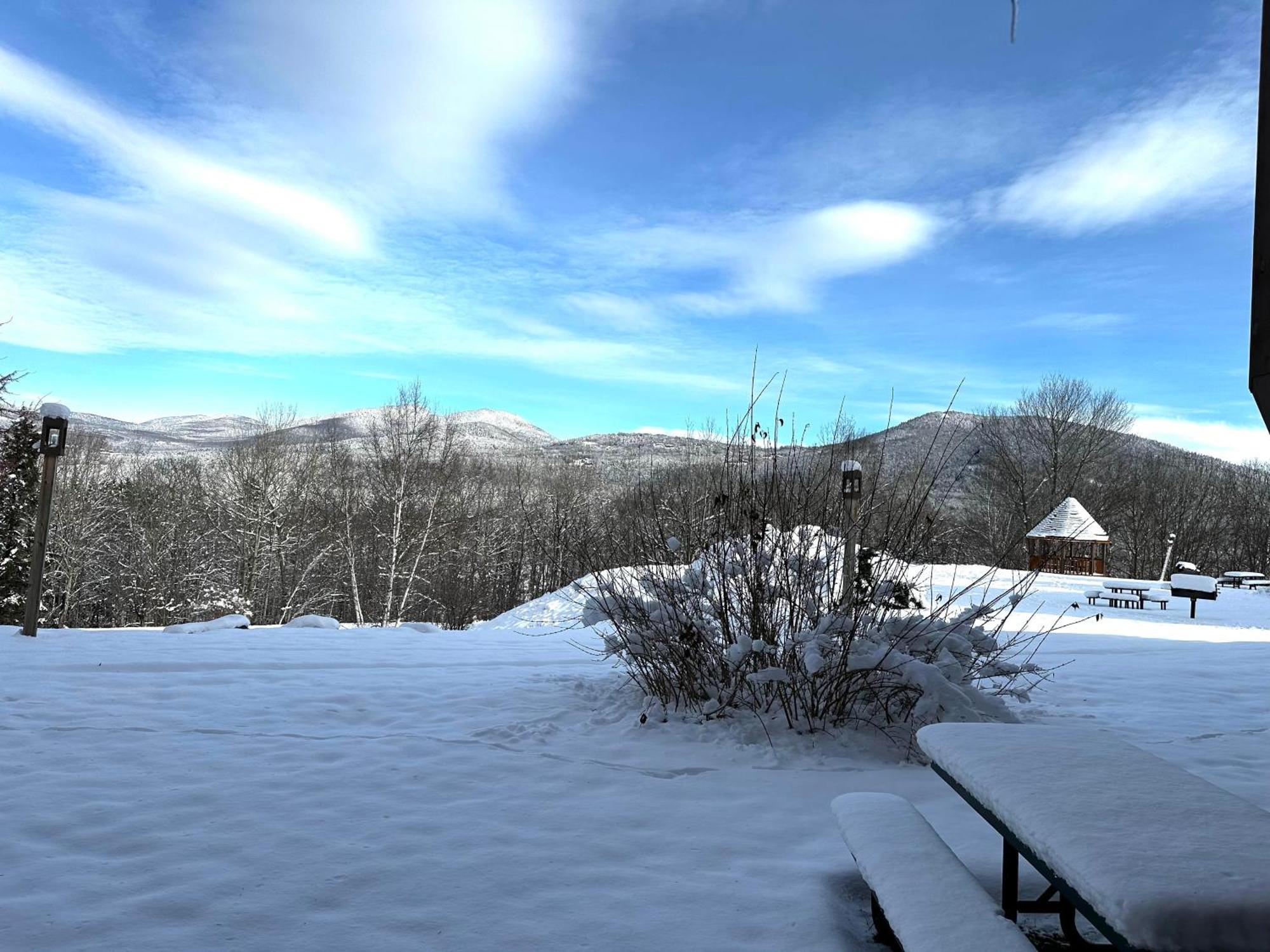 White Mountains Getaway With Amazing Views! Apartment Бартлет Екстериор снимка